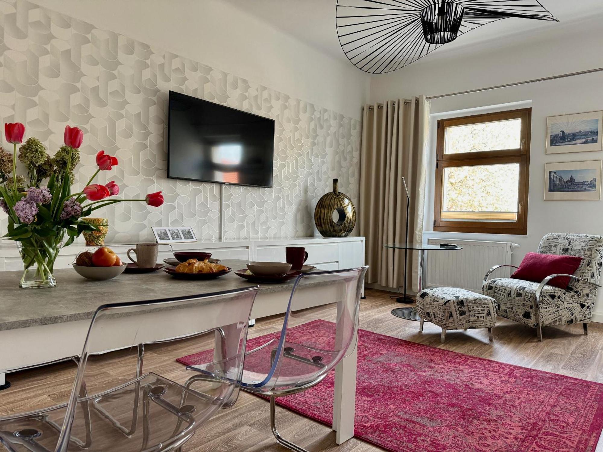 Apartment Im Elbtal Weinböhla Exteriör bild